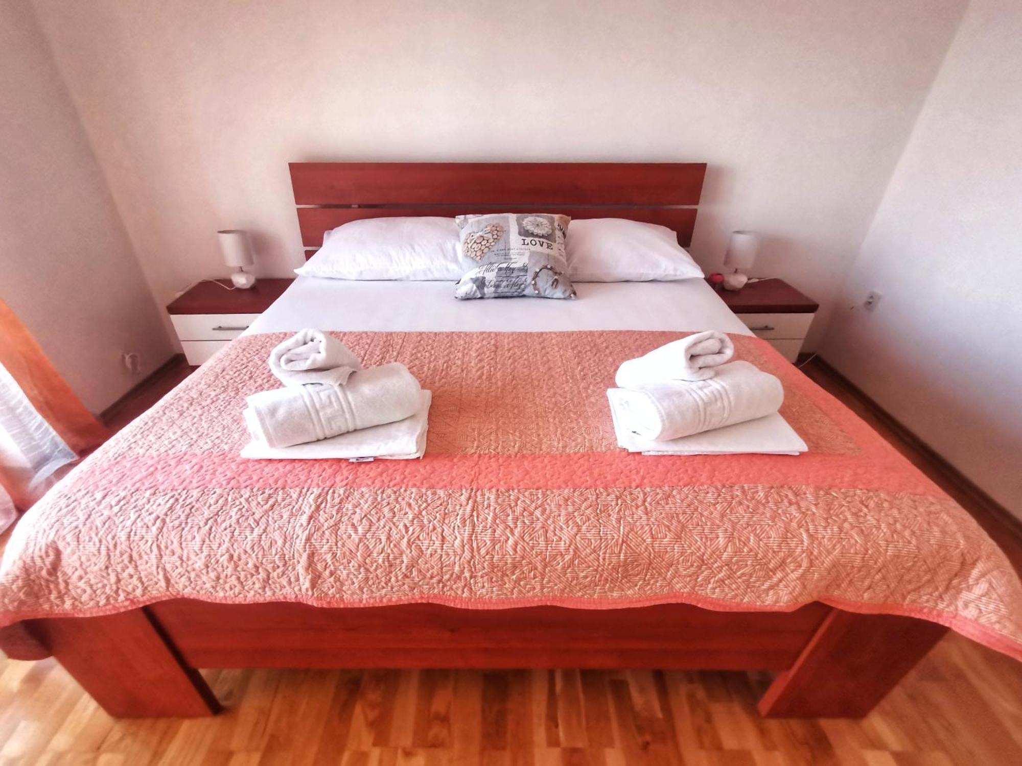 Apartament Jukic Sveti Filip i Jakov Exterior foto