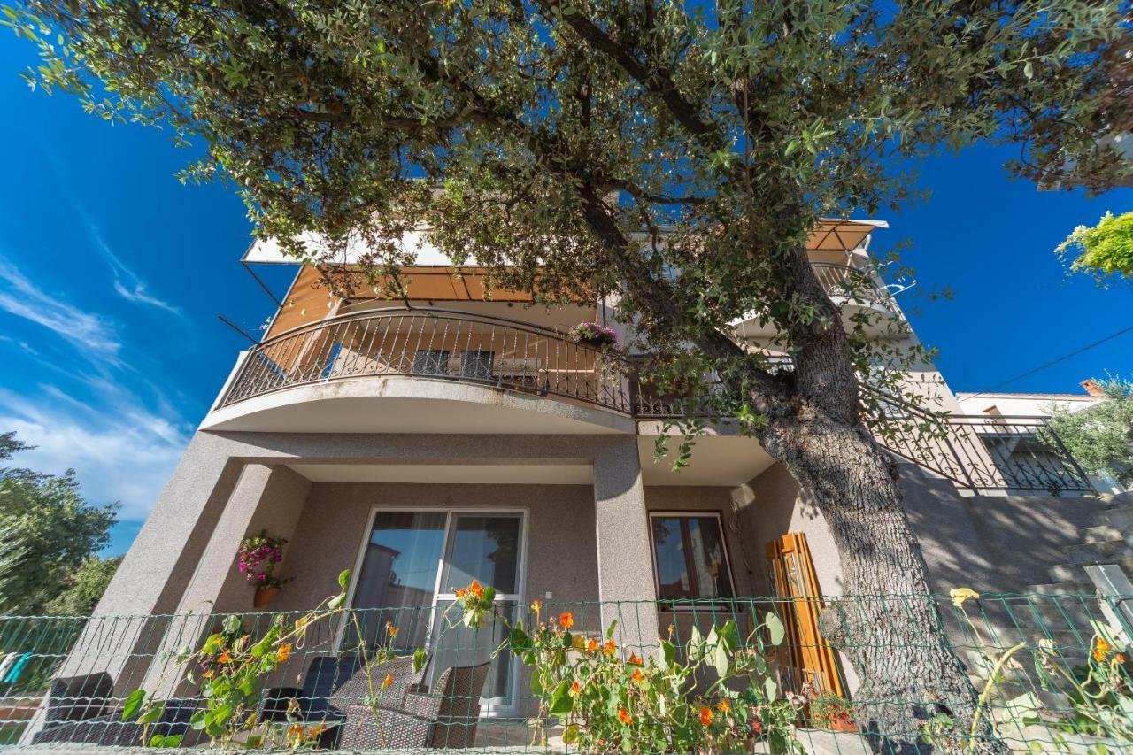 Apartament Jukic Sveti Filip i Jakov Exterior foto